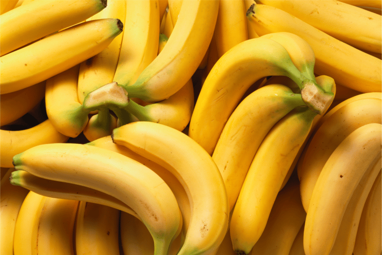 Are Bananas Good for Runners? (Before, During, and After Runs)